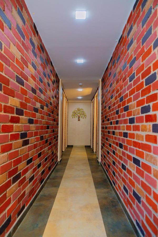 Laughing Waters Fine Stay Kuttalam  Exterior photo
